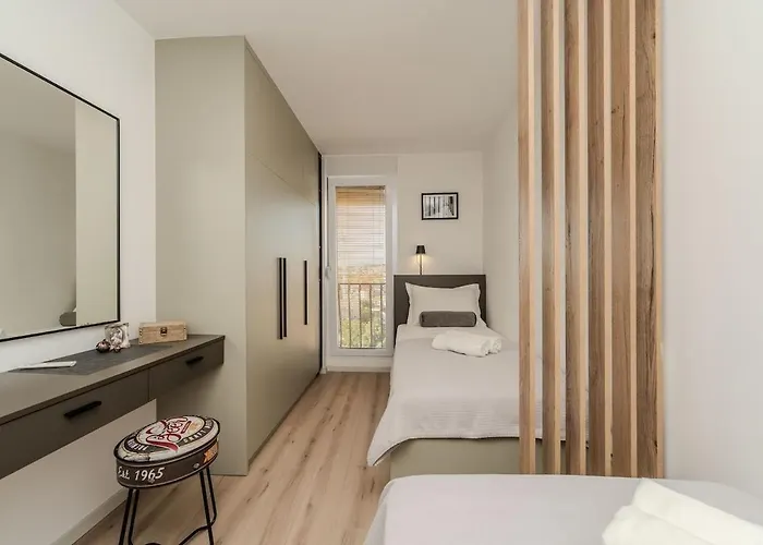 Star Boulevard * Zadar