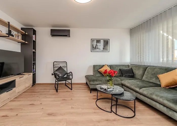 Star Boulevard * Zadar