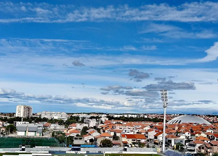 Star Boulevard זאדאר